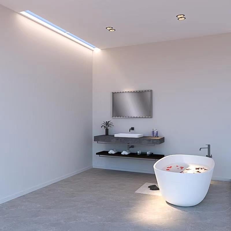 浴室にも外の目を気にすることなく日の光を取り込める