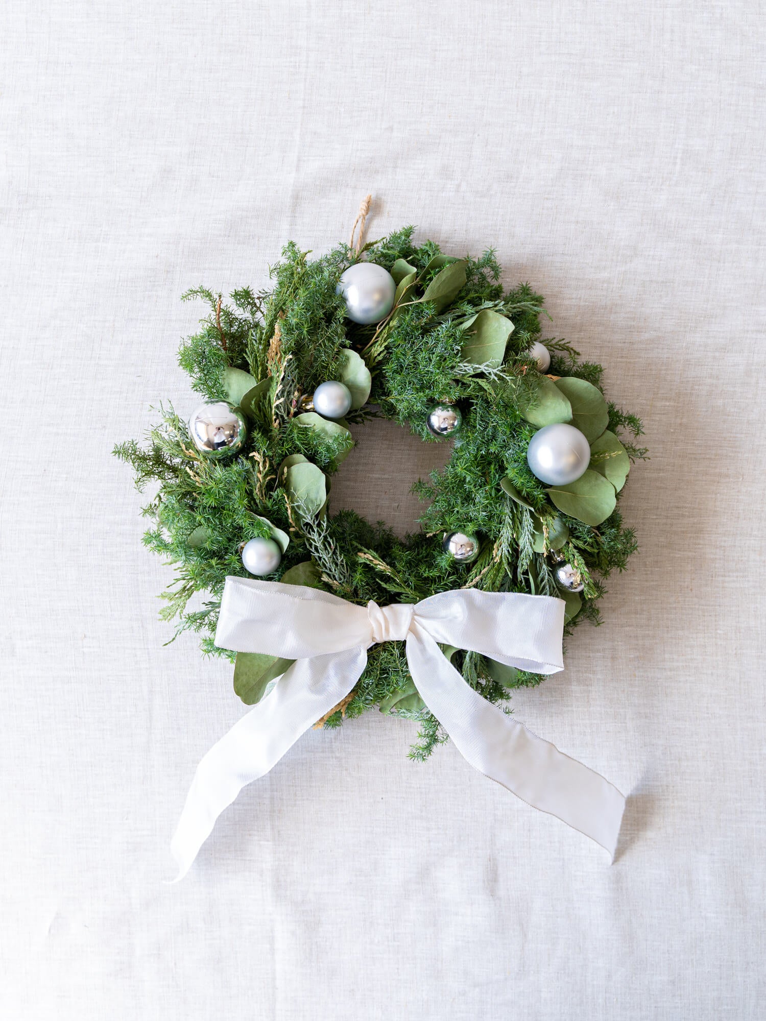 ボールオブジェ×リボンM（シルバー）