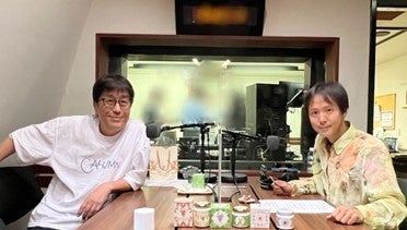 ▲松任谷正隆（左）と緒方ポニィ（右）　収録の模様