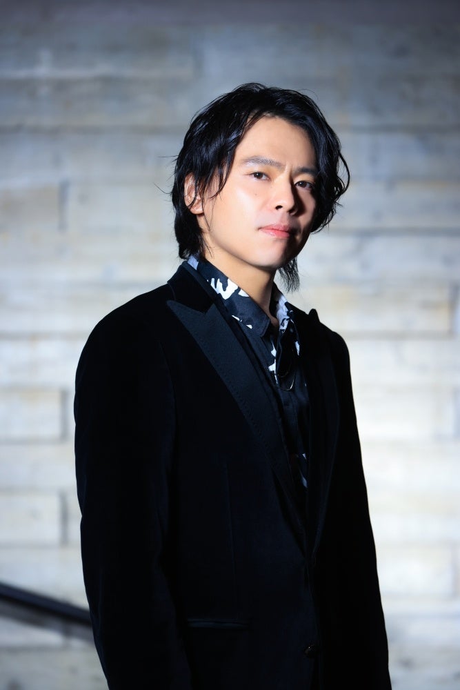 (中川晃教)