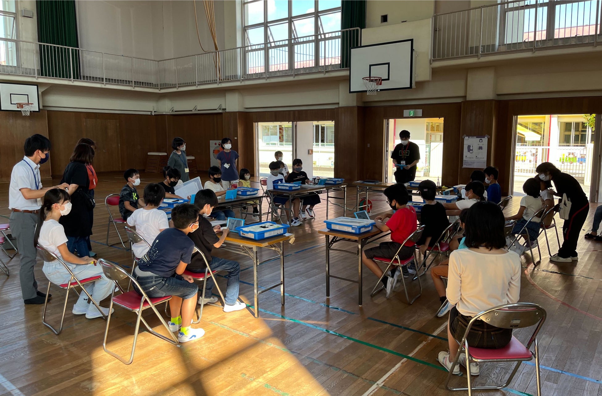 大阪府教育庁企画の「おおさか元気広場」にゲームで学ぶデジタル教室「REDEE(レディー)」が今年度より参加。子どもたちに人気のYouTuber体験やLEGOプログラミング体験を大阪府内各地で 大阪府教育庁企画の「おおさか元気広場」にゲームで学ぶデジタル教室「REDEE(レディー)」が今年度より参加。子どもたちに人気のYouTuber体験やLEGOプログラミング体験を大阪府内各地で