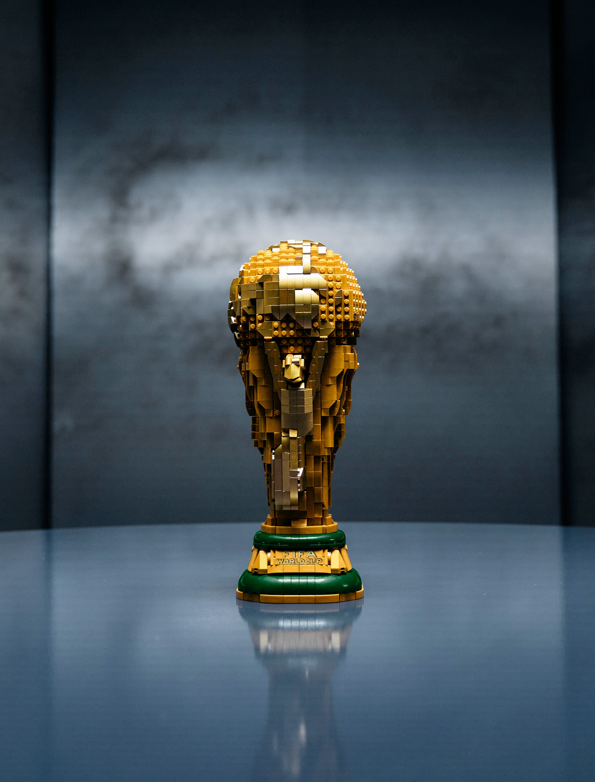 レゴ®エディション FIFAワールドカップ™ 公式トロフィー」2025年12月3