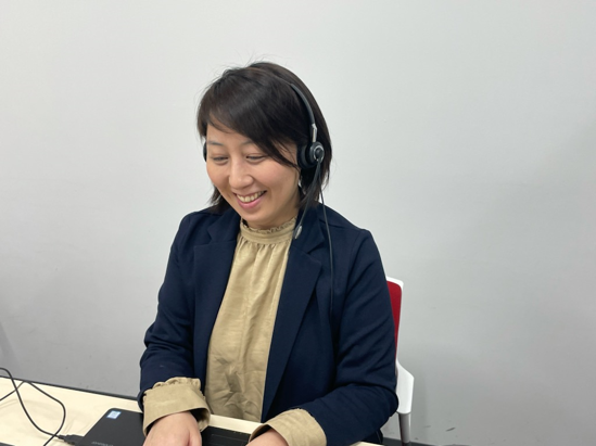 電話にて専任スタッフ