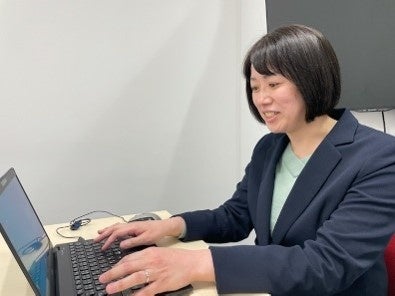 オンラインにて店頭スタッフ