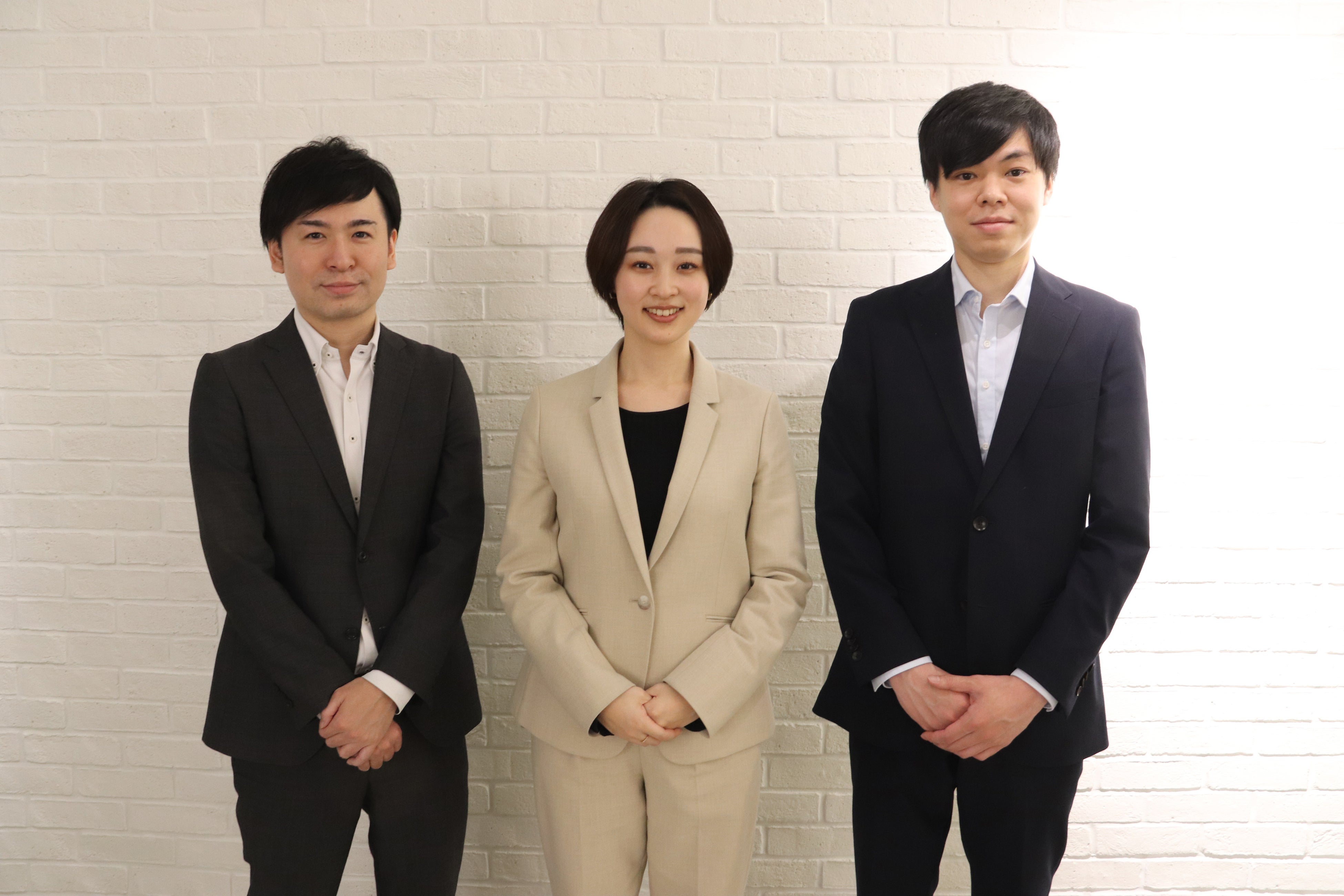 土地家屋調査士 専任エージェントの3名