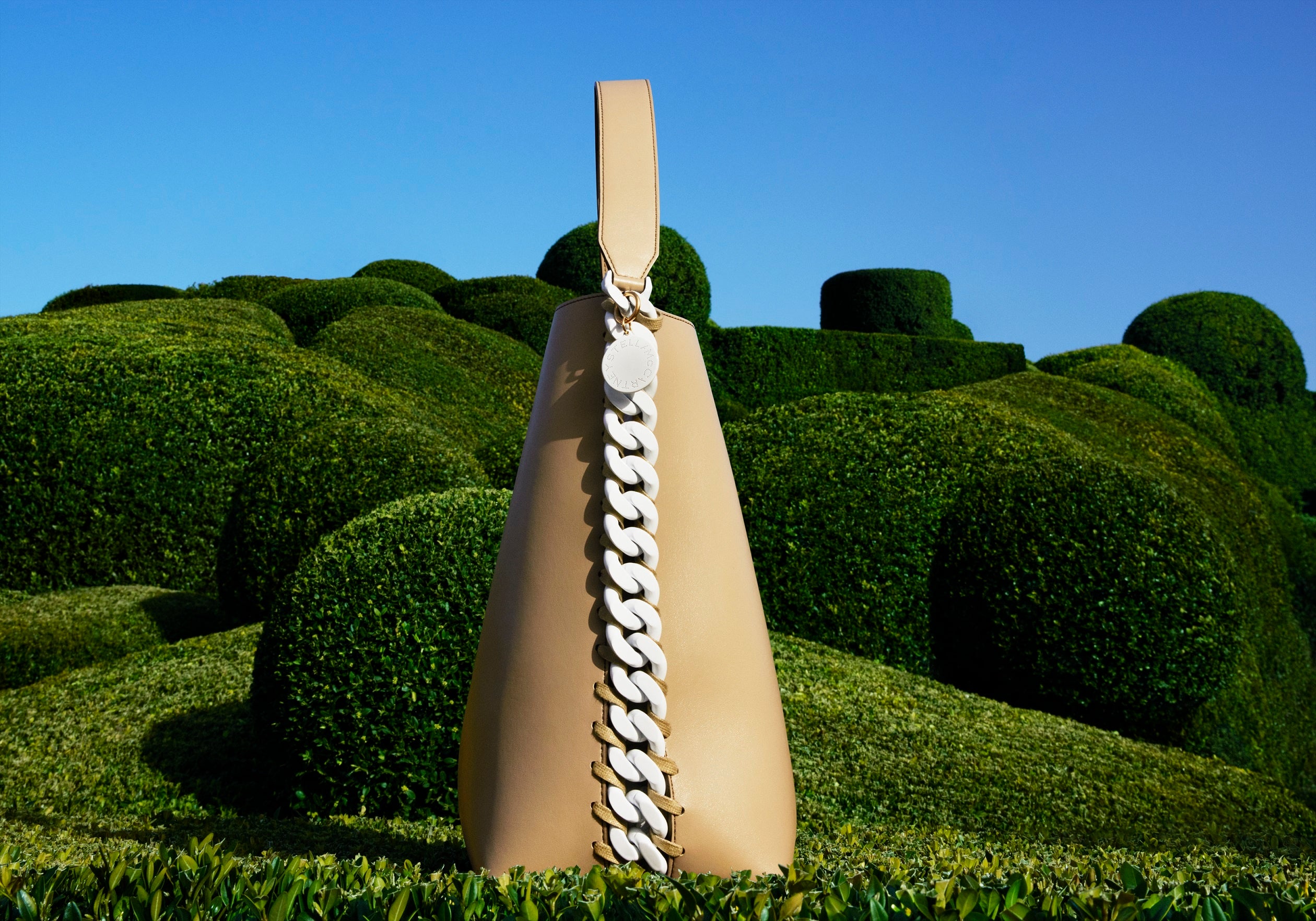 ステラ マッカートニー2022年サマーキャンペーン「フレイム」バッグ