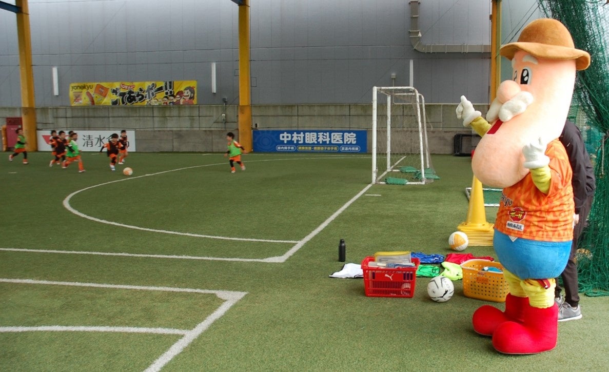 キッズを応援するソーセージおじさん