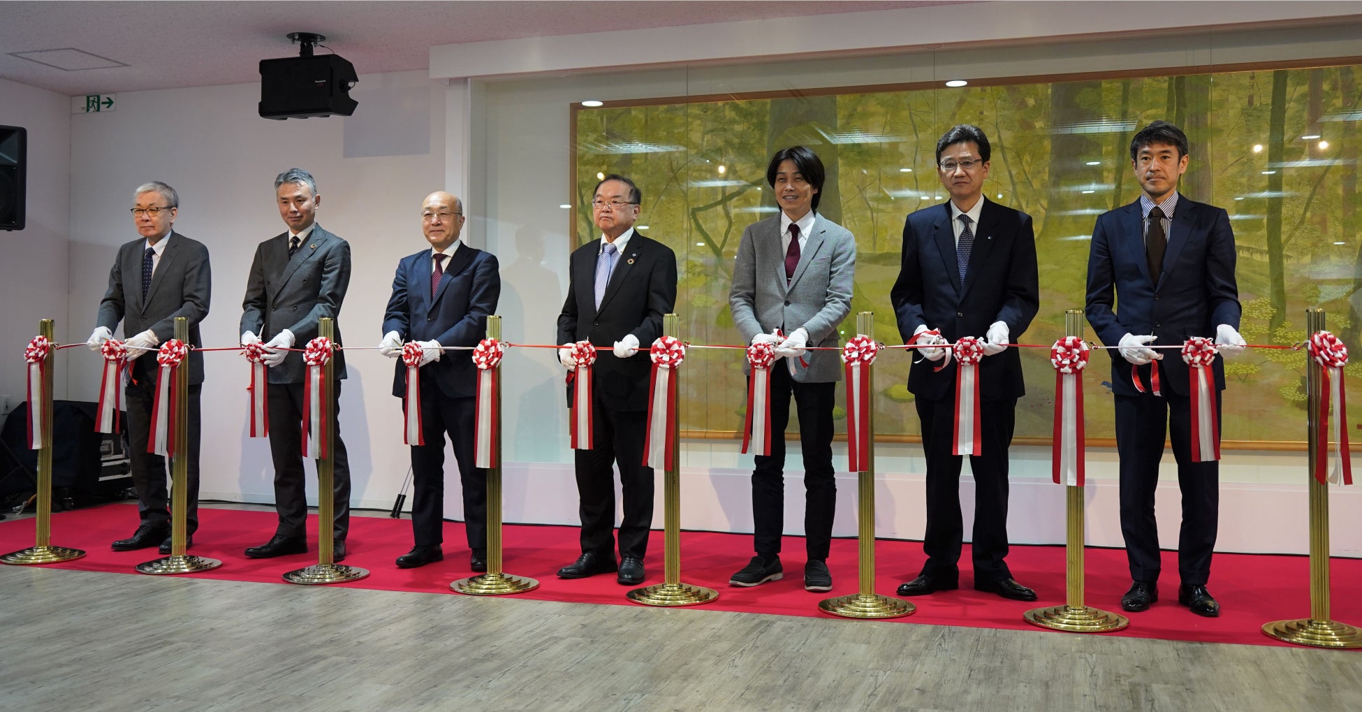 記者会見の様子