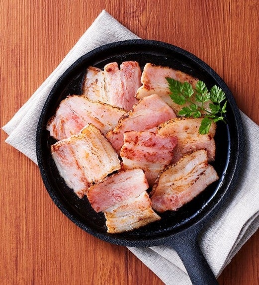 調理例：焼いておいしい厚切りパストラミベーコン
