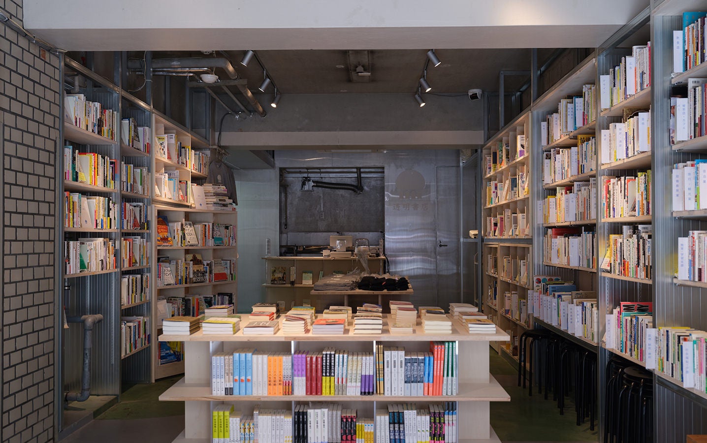 こどもが考えた通貨で買える書店】が期間限定OPEN！こどもがおままごとでつかっている「葉っぱ・石・コインチョコ」などで、実際に書籍が買える本屋が登場！  | 株式会社ブルーパドルのプレスリリース