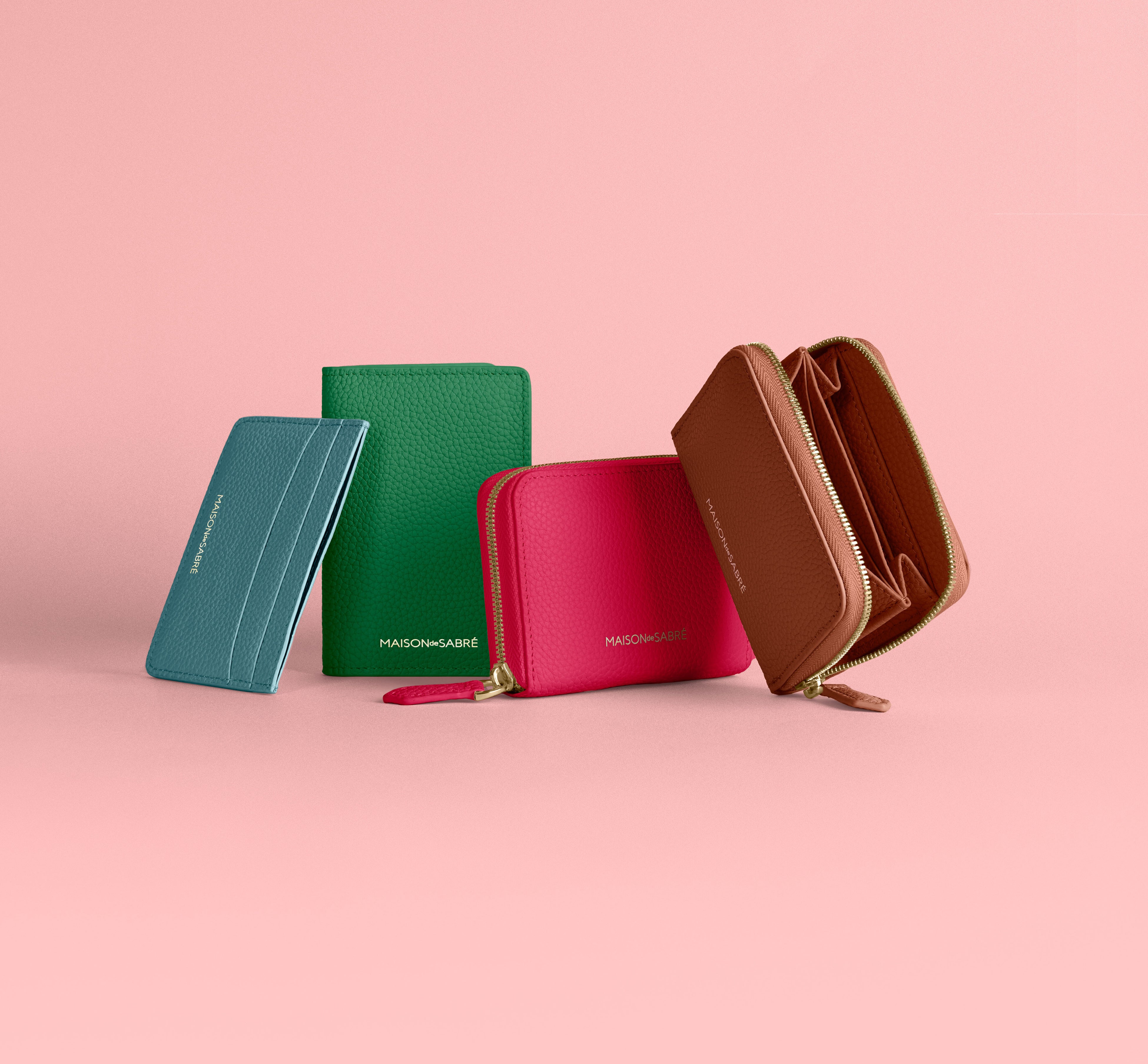 ウォレットシリーズは最大40％OFF。