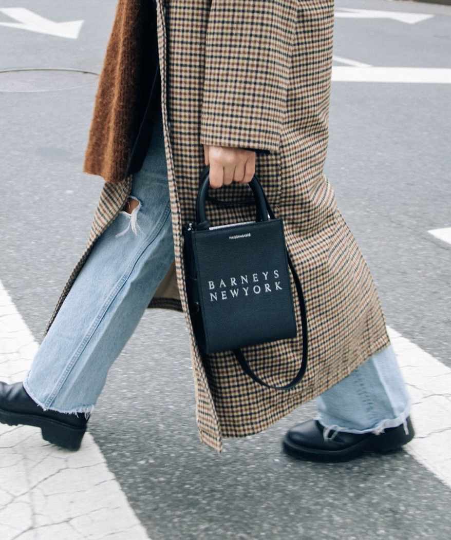 コラボ作品3つ目はミニトート。