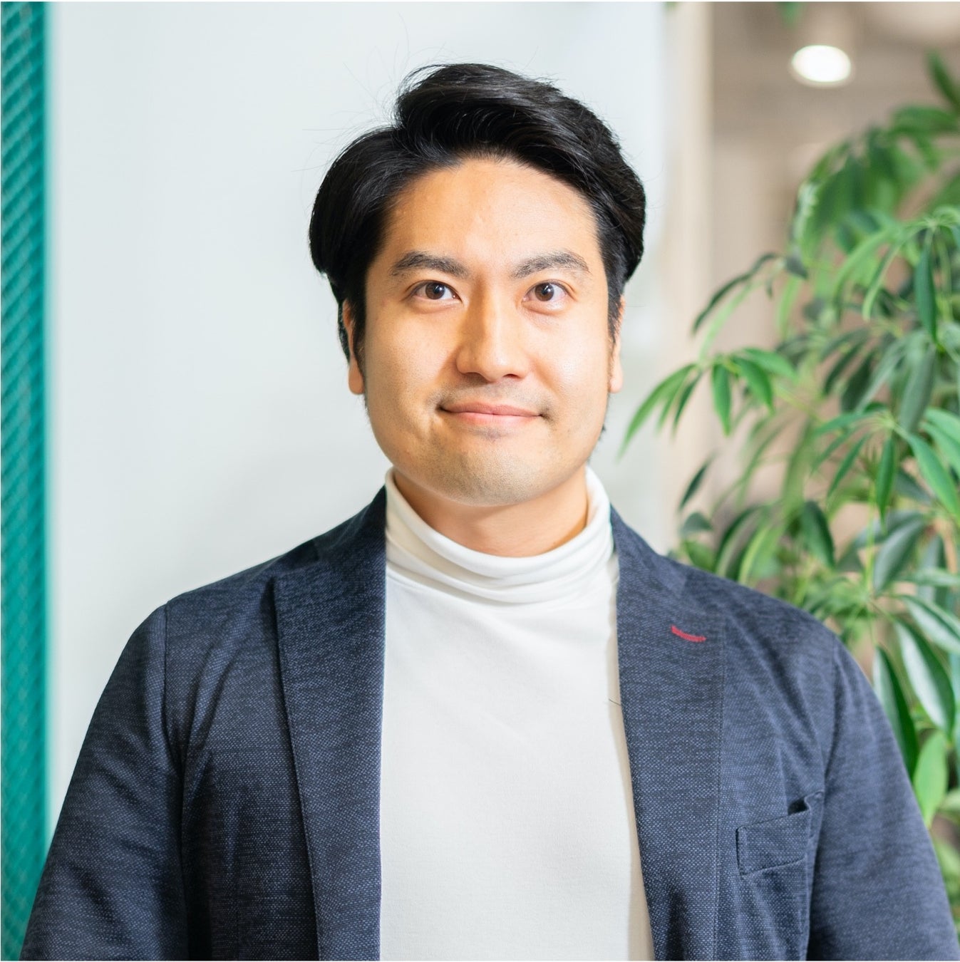 鷲尾 悠介