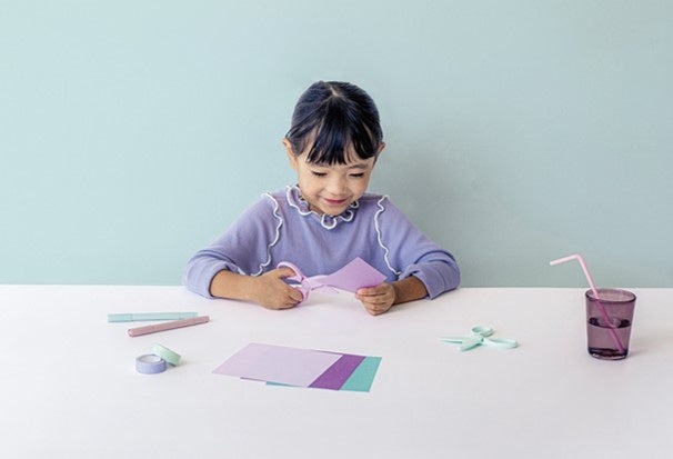 「コクヨのはじめてハサミ」イメージ