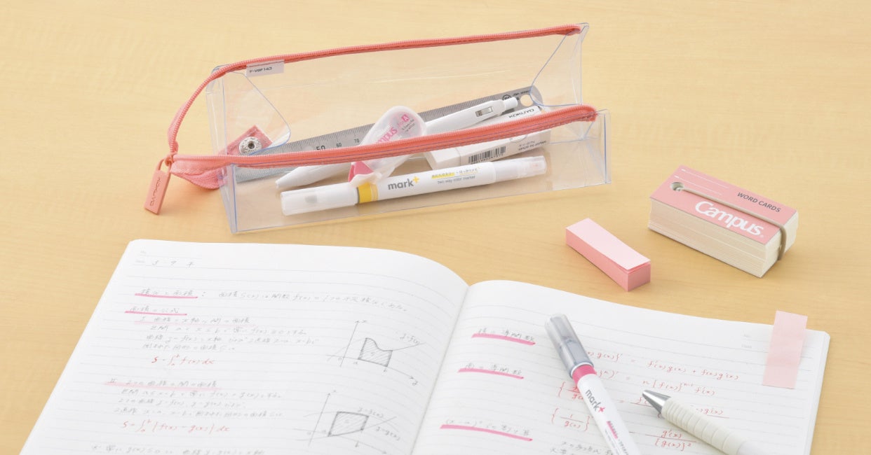 ペントレーに早変わりするスリムな「ペンケース＜ C2（シーツー