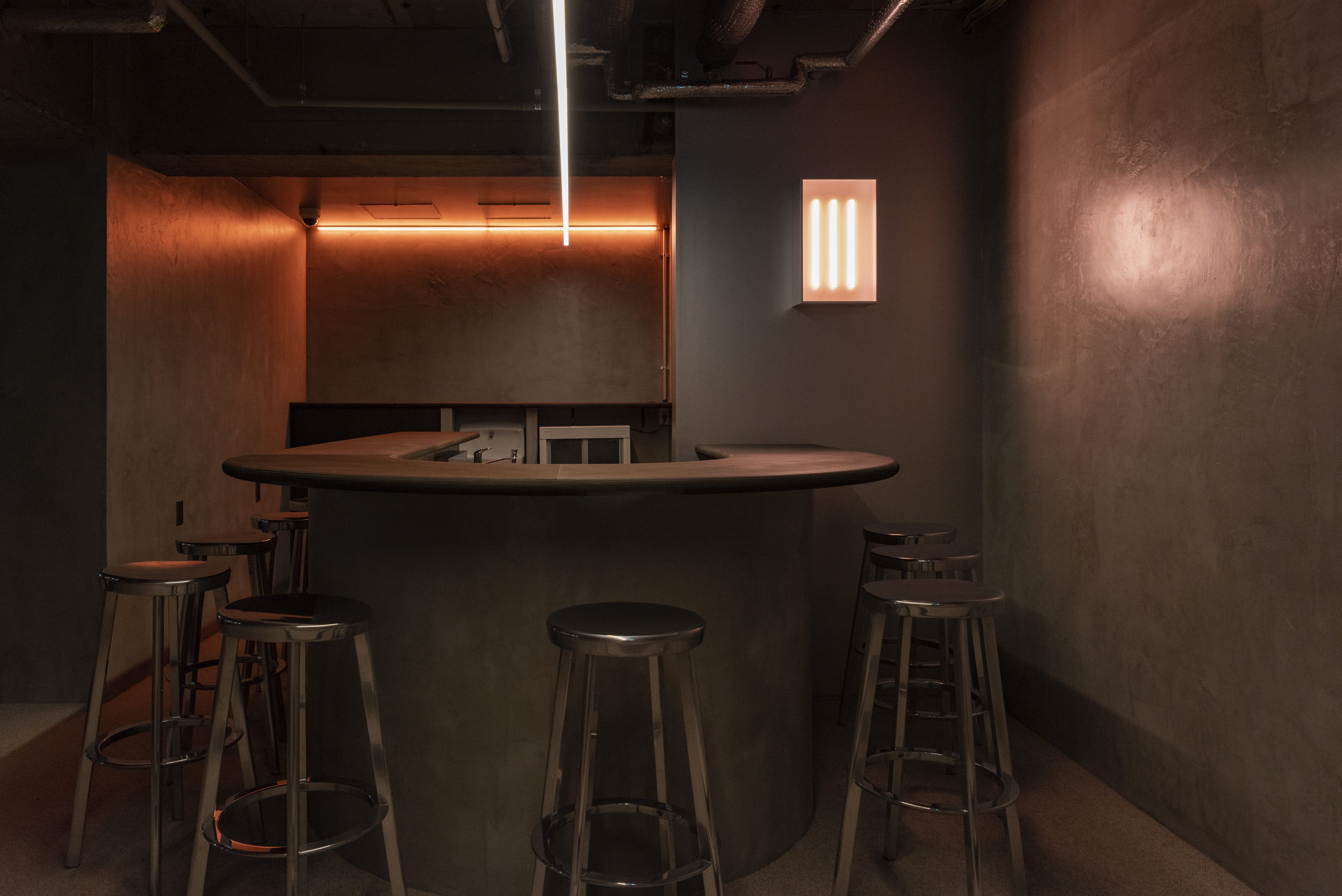 Photography Shinya Rachi／スタジオ07：スナック