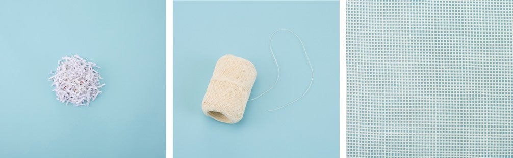 （左から）紙端材、再生紙でできた糸、再生紙の糸を編んでできた布