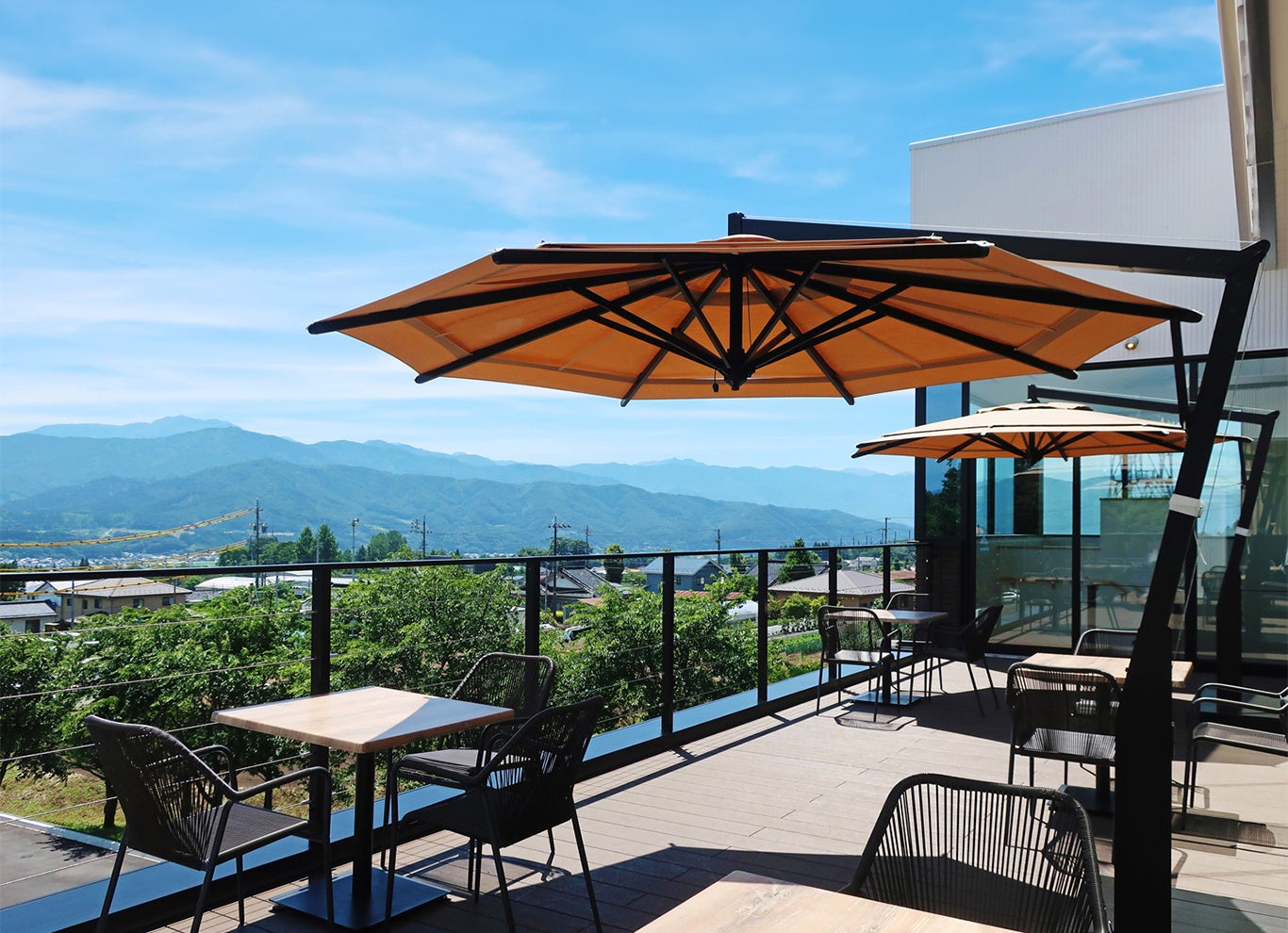 大型パラソル「ステラ」