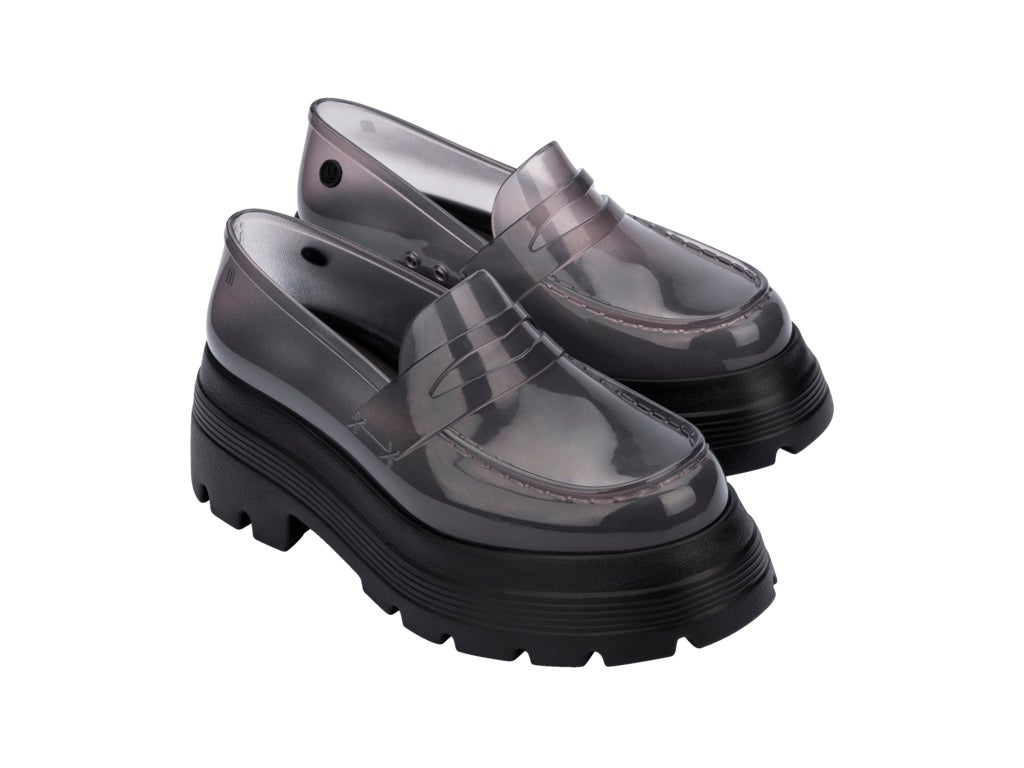 Melissa(メリッサ)がUNDERCOVER(アンダーカバー)と2回目の Melissa(メリッサ)がUNDERCOVER(アンダーカバー)と2回目の