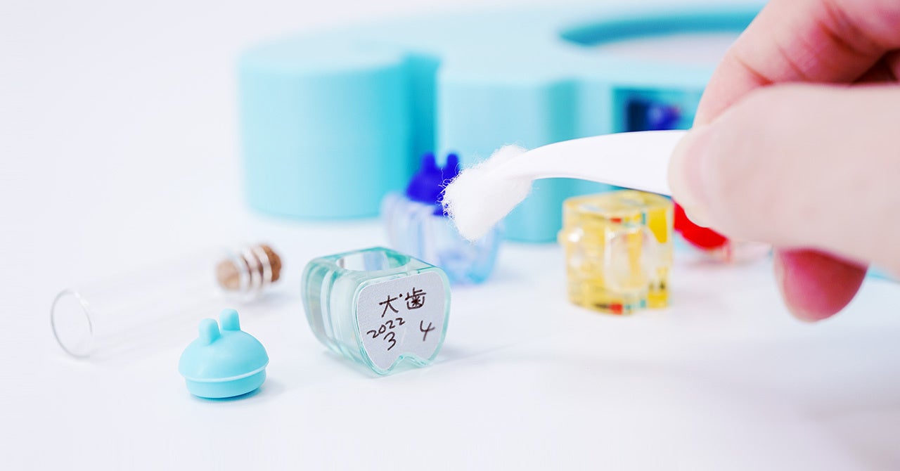 ピンセット #アンジュスマイル 乳歯ケース