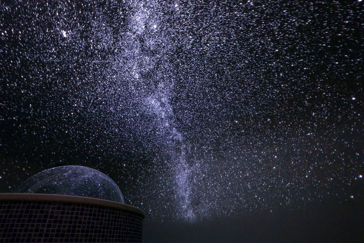 岩盤浴内の星空は実際の蓼科の星空を再現
