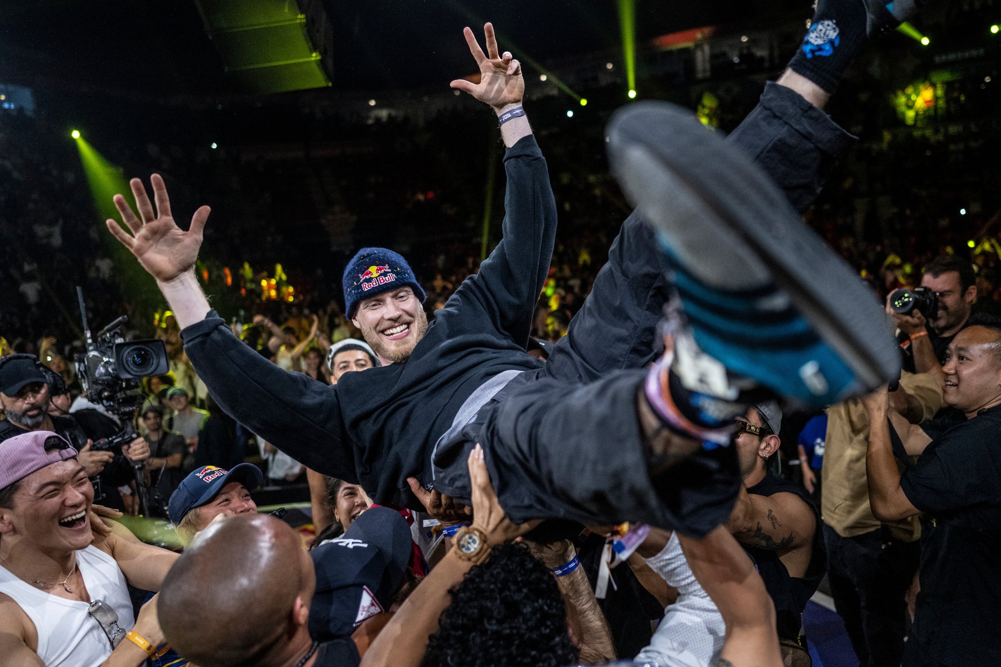 B-Boy MENNO|Dean Treml/Red Bull Content Pool