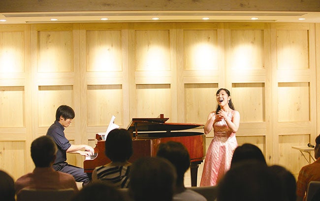 クラシック音楽の普及と若き音楽家の支援