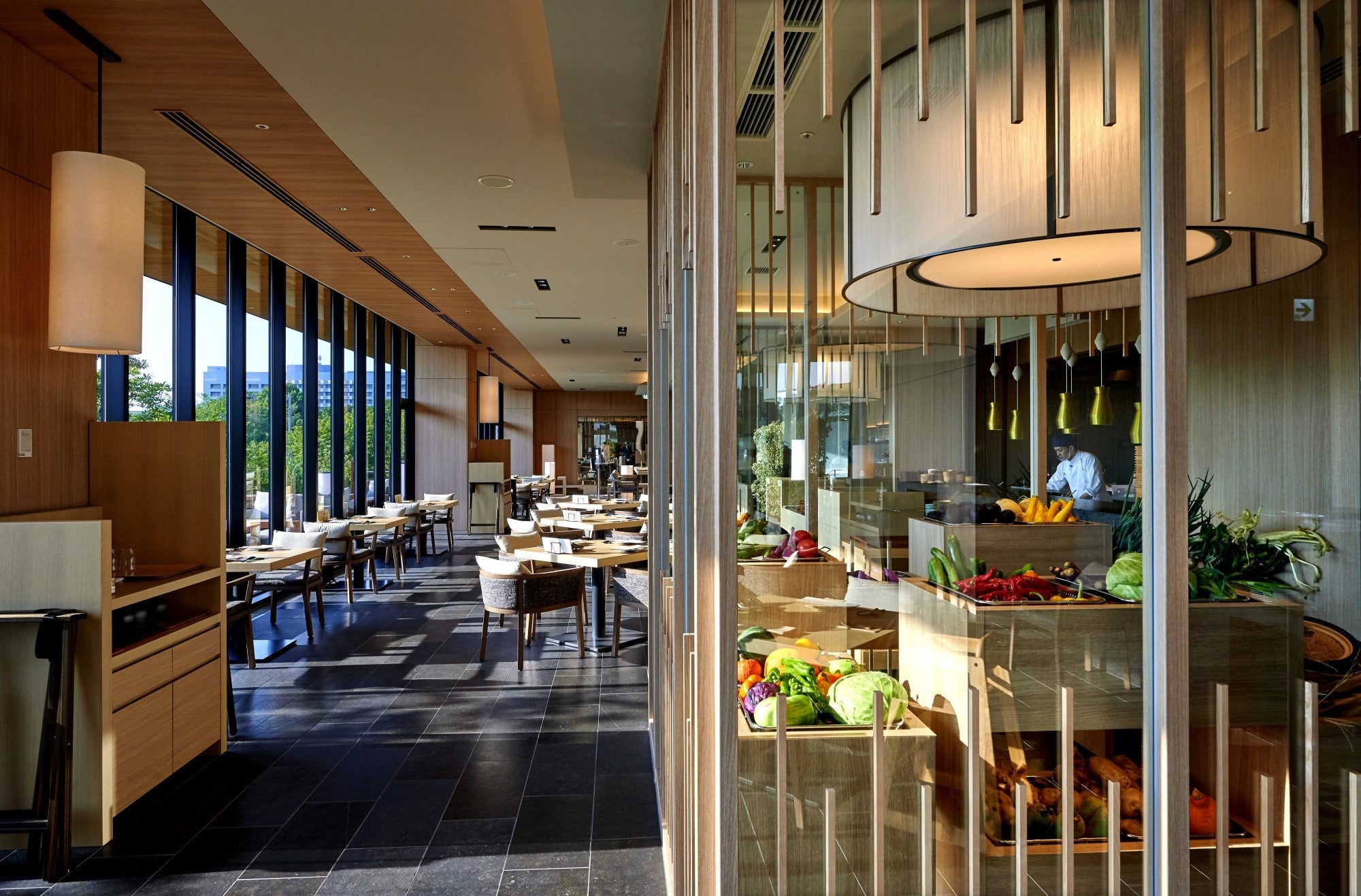 緑豊かな環境にゆったりとした広さのDAICHINO RESTAURANT