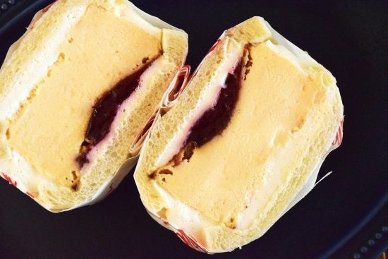 バスクチーズケーキサンド