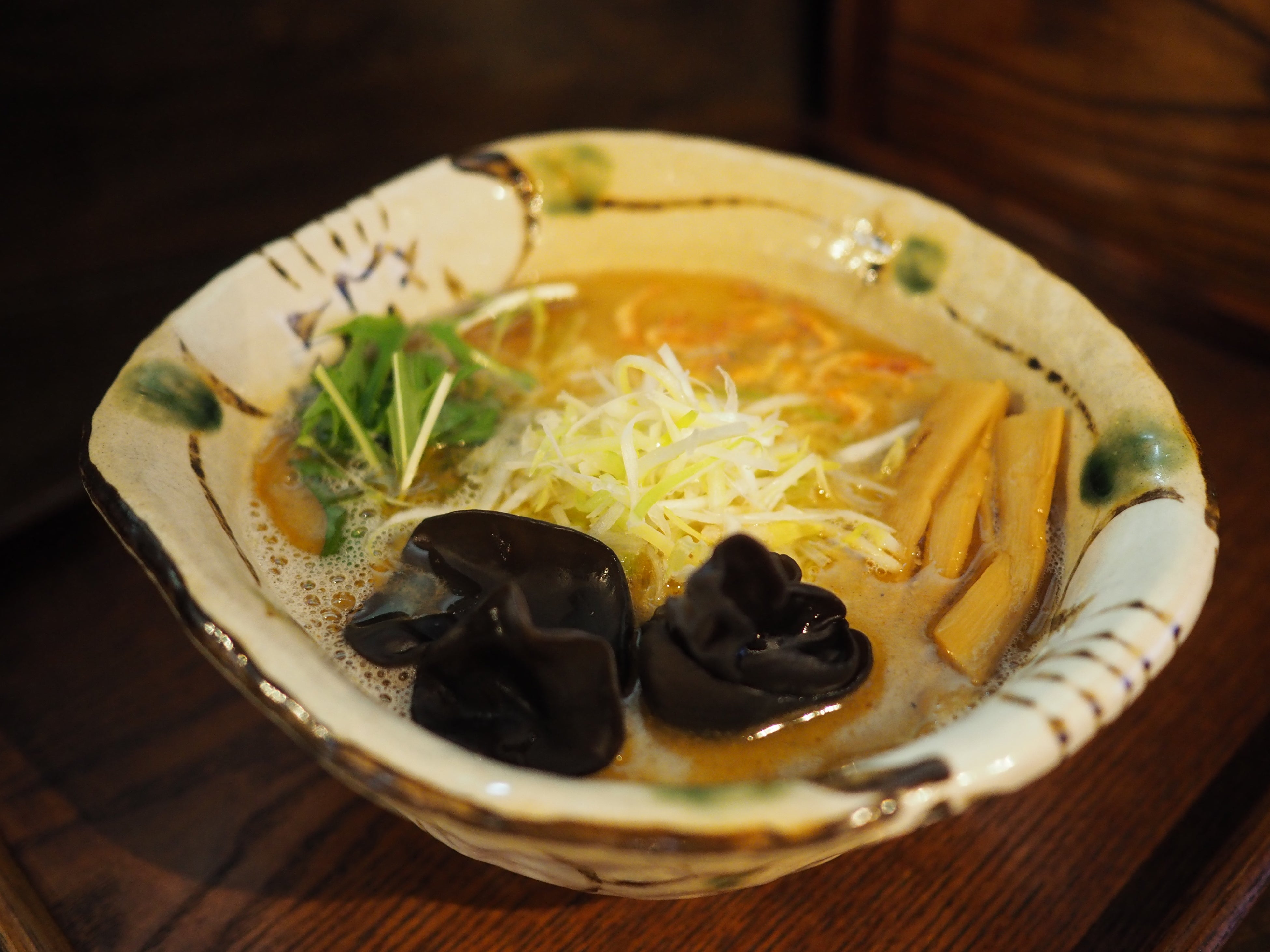 焼きあご塩らーめん