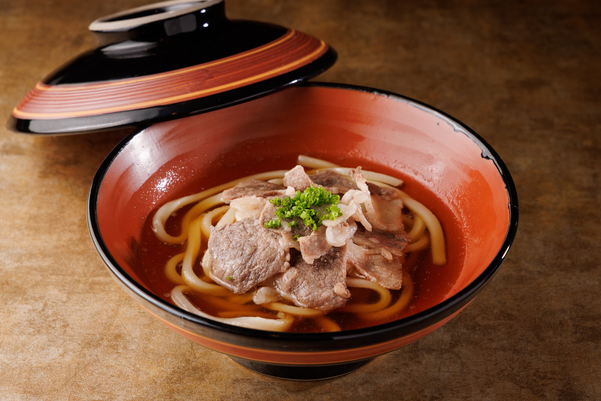 牛出汁のうどん