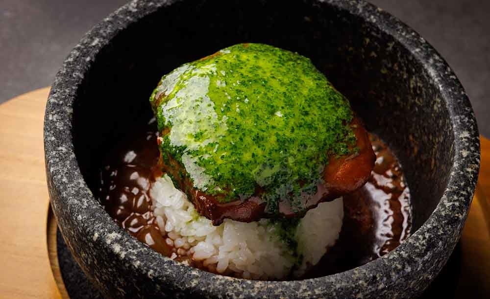 【お食事】石焼きタンシチュー　ブルゴーニュ風