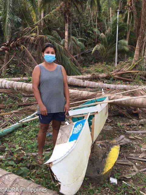 壊れてしまったボート