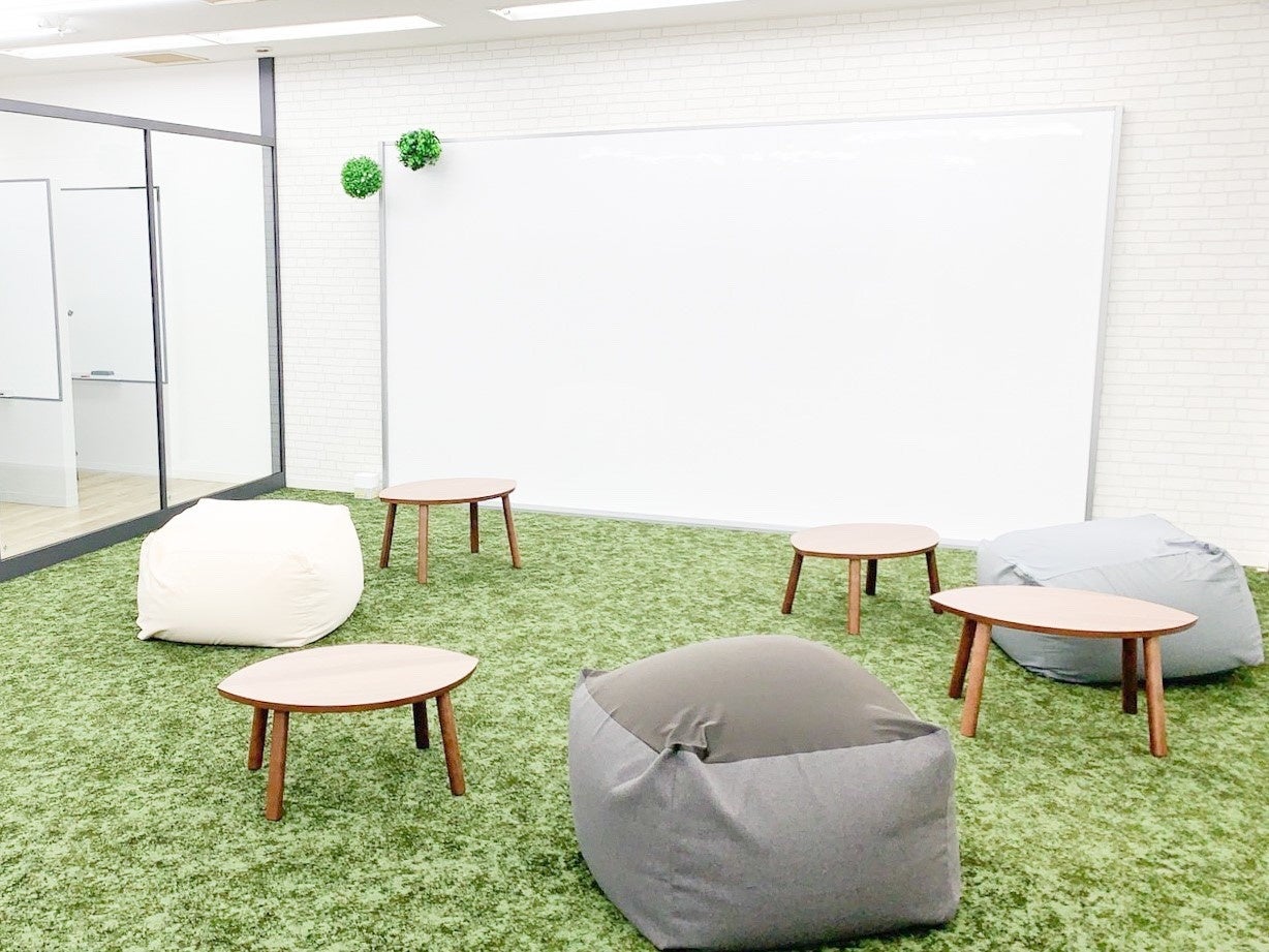 生徒同士が学び合うフリートレーニングスペース