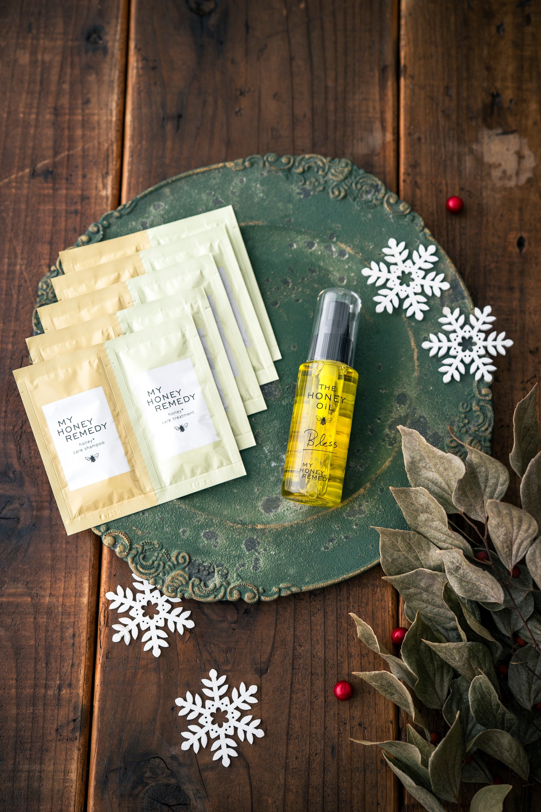髪に、蜜のヴェール。今年リニューアルした「MYHONEY REMEDY」から期間限定の特別コフレが登場！