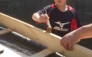 DIYでお子様と一緒に塗装作業