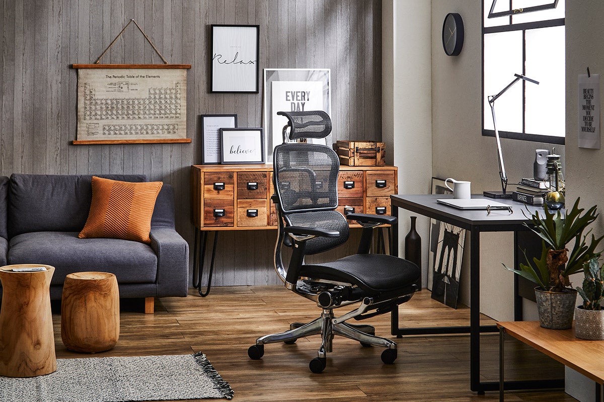 「Ergohuman エルゴヒューマン」腰へのサポート機能など人間工学に基づき設計されたチェア 長年の愛用者も多い