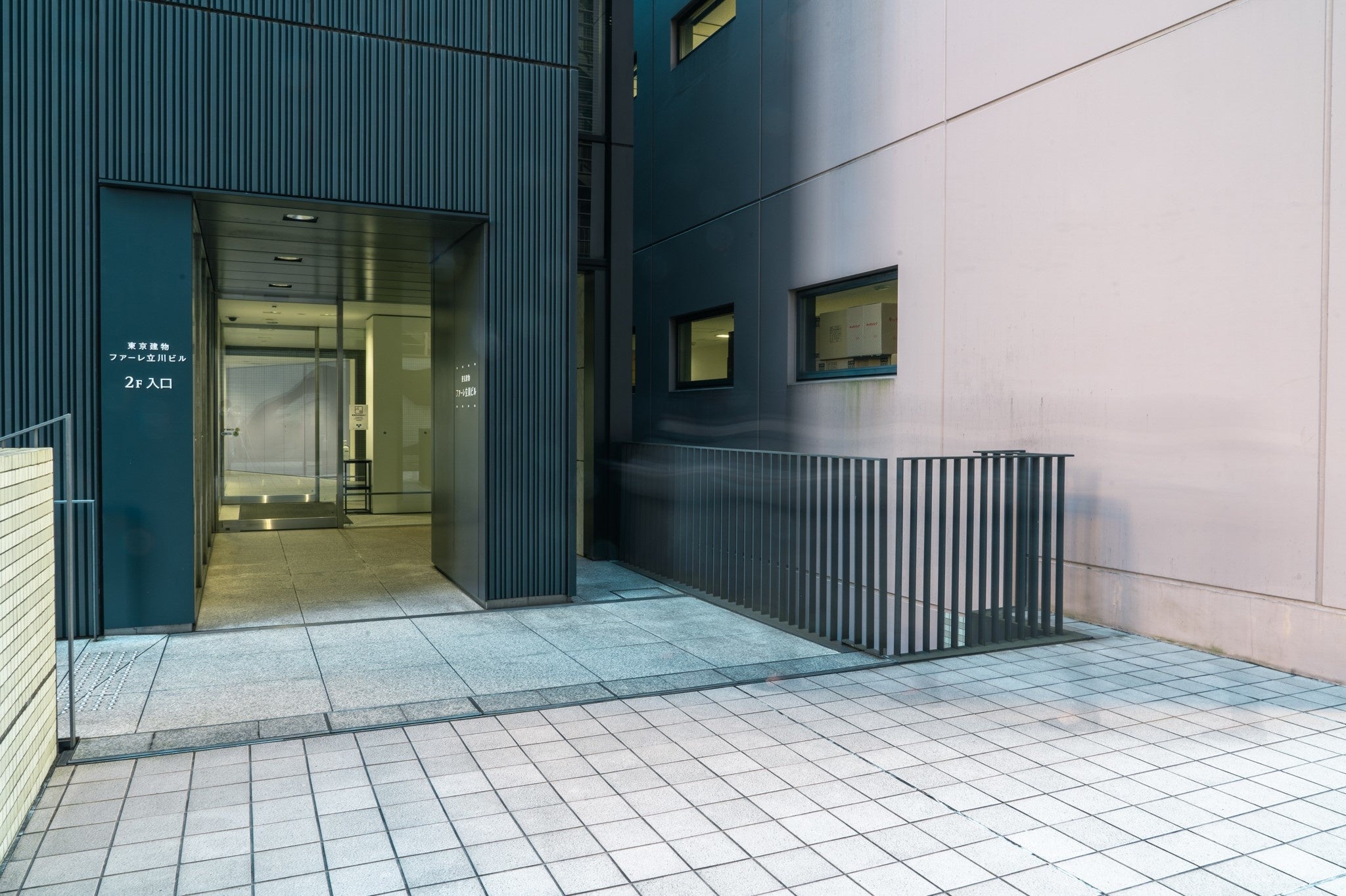 立川駅北口デッキ直通連絡口