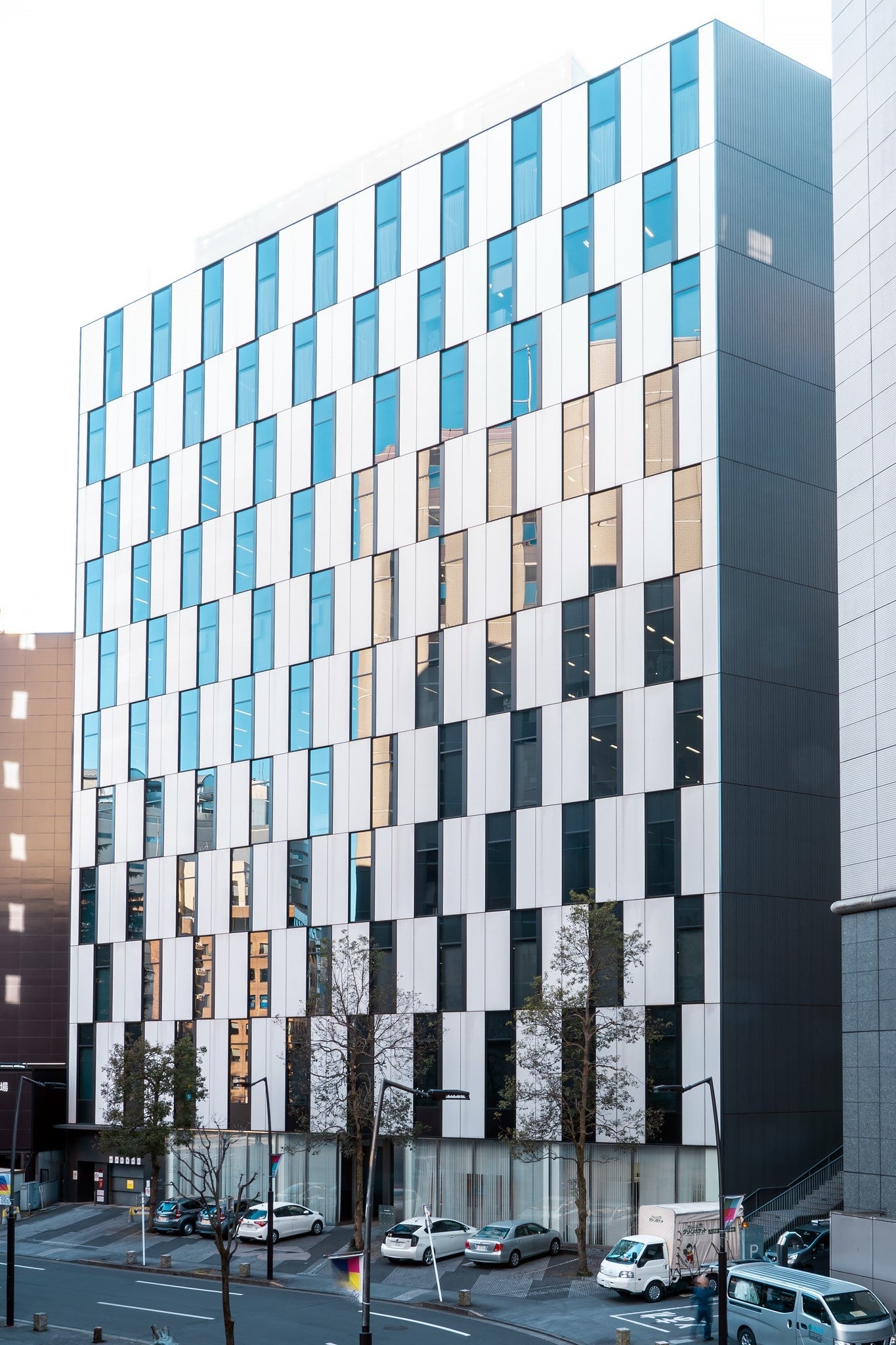 東京建物ファーレ立川ビル