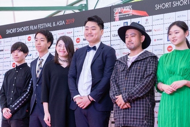 DF2019 CGアニメーション最優秀作品制作者の田中謙光さん、深山大輝さん。映画祭ではレッドカーペットを歩きました