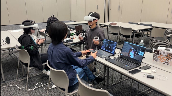 デジハリの推しラジ!1年生300名が参加したインターネットラジオコンテンツ制作イベント デジハリの推しラジ!1年生300名が参加したインターネットラジオコンテンツ制作イベント