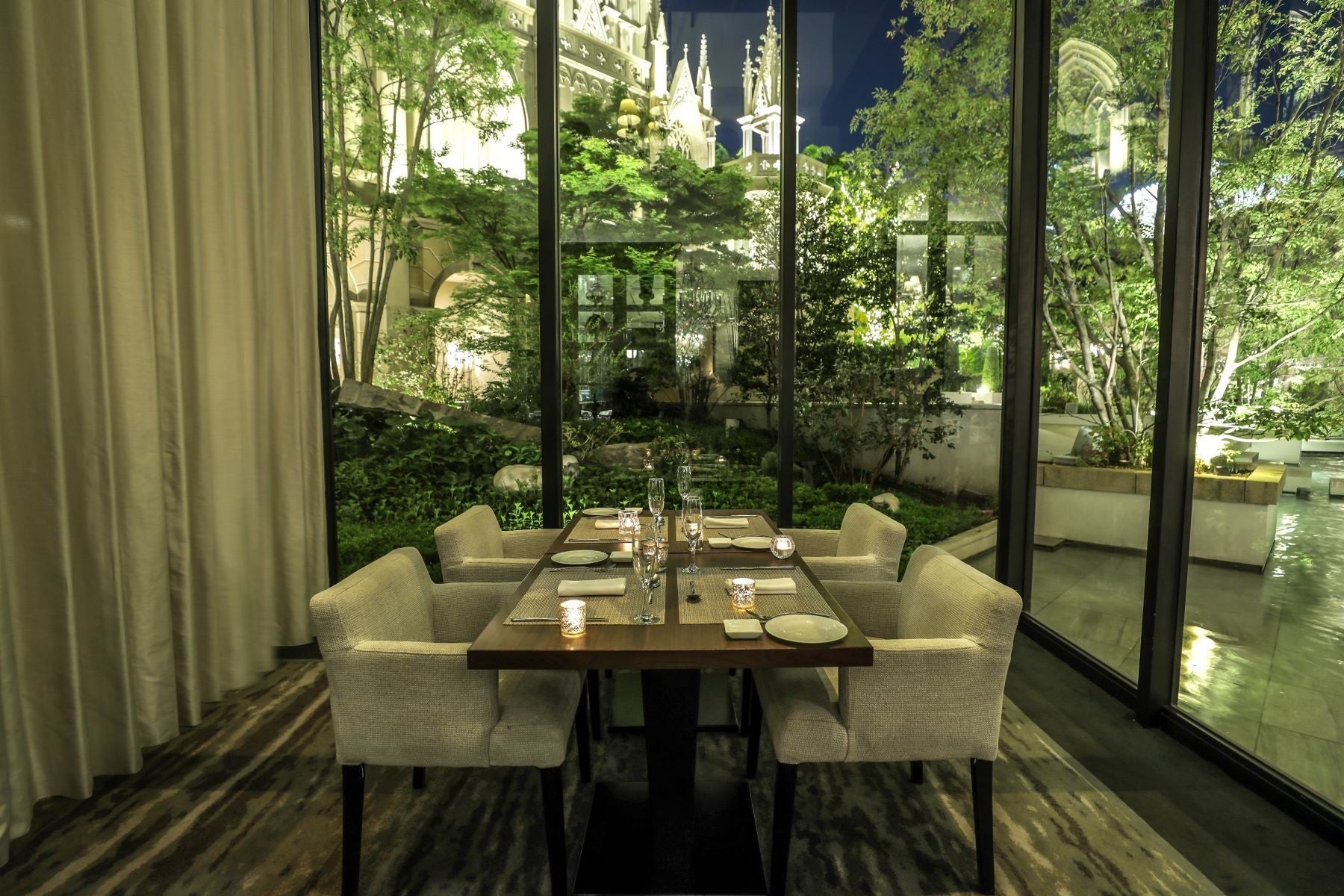 ▲記念日や女子会におすすめ カーテン個室　イメージ