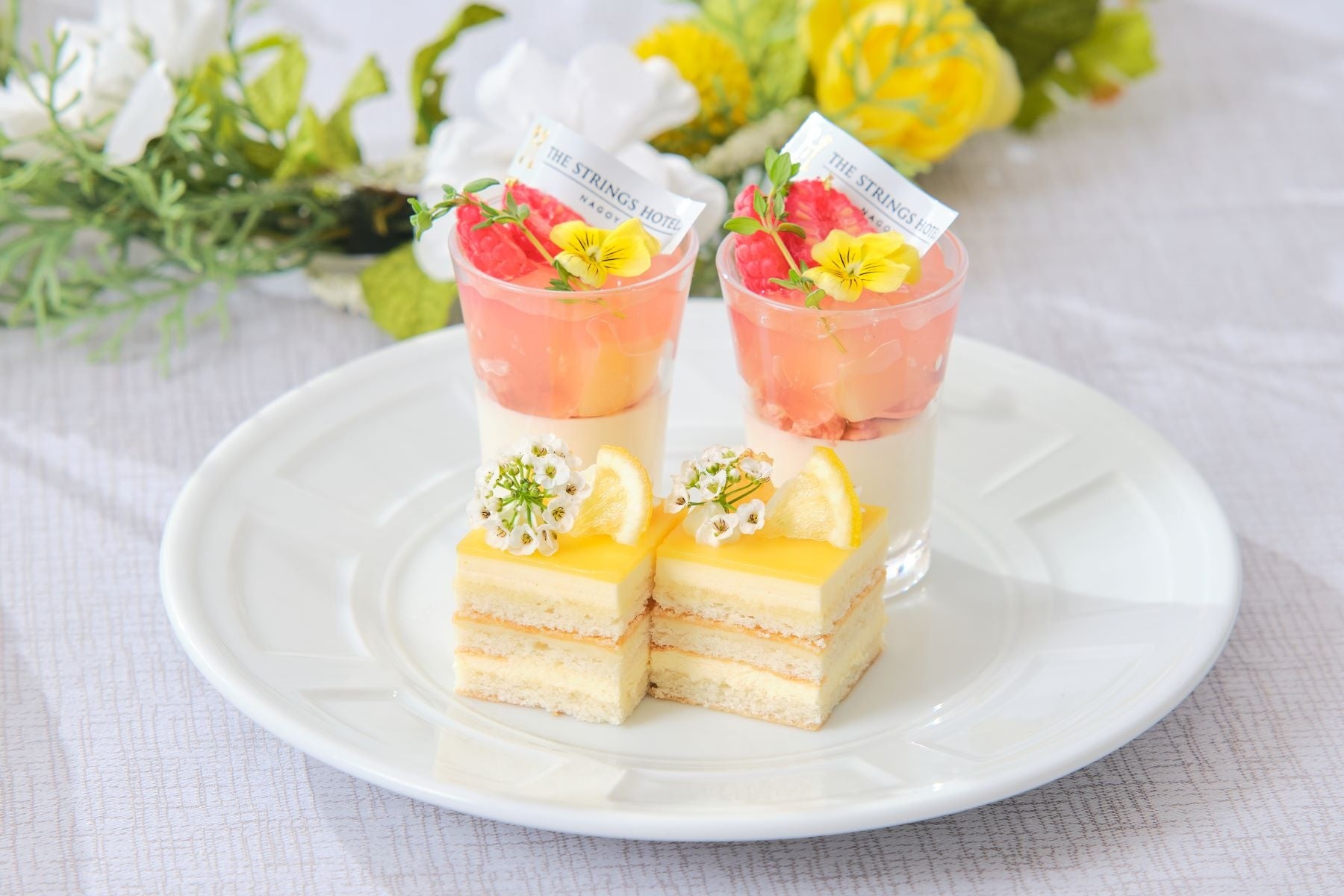 スイーツ（スタンド上段）