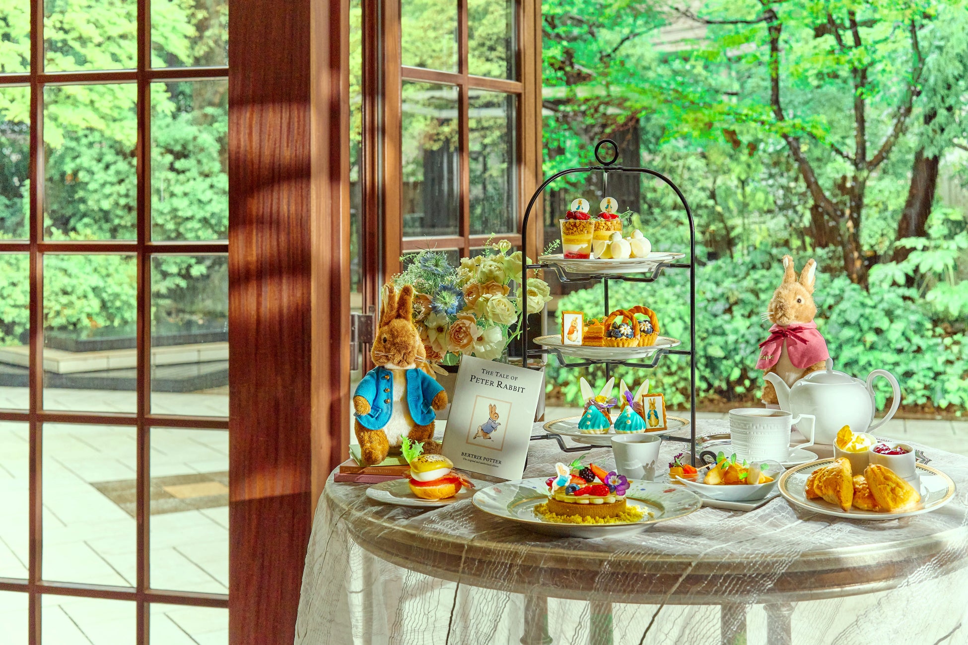 アフタヌーンティー(2名分)とスペシャリテイメージ