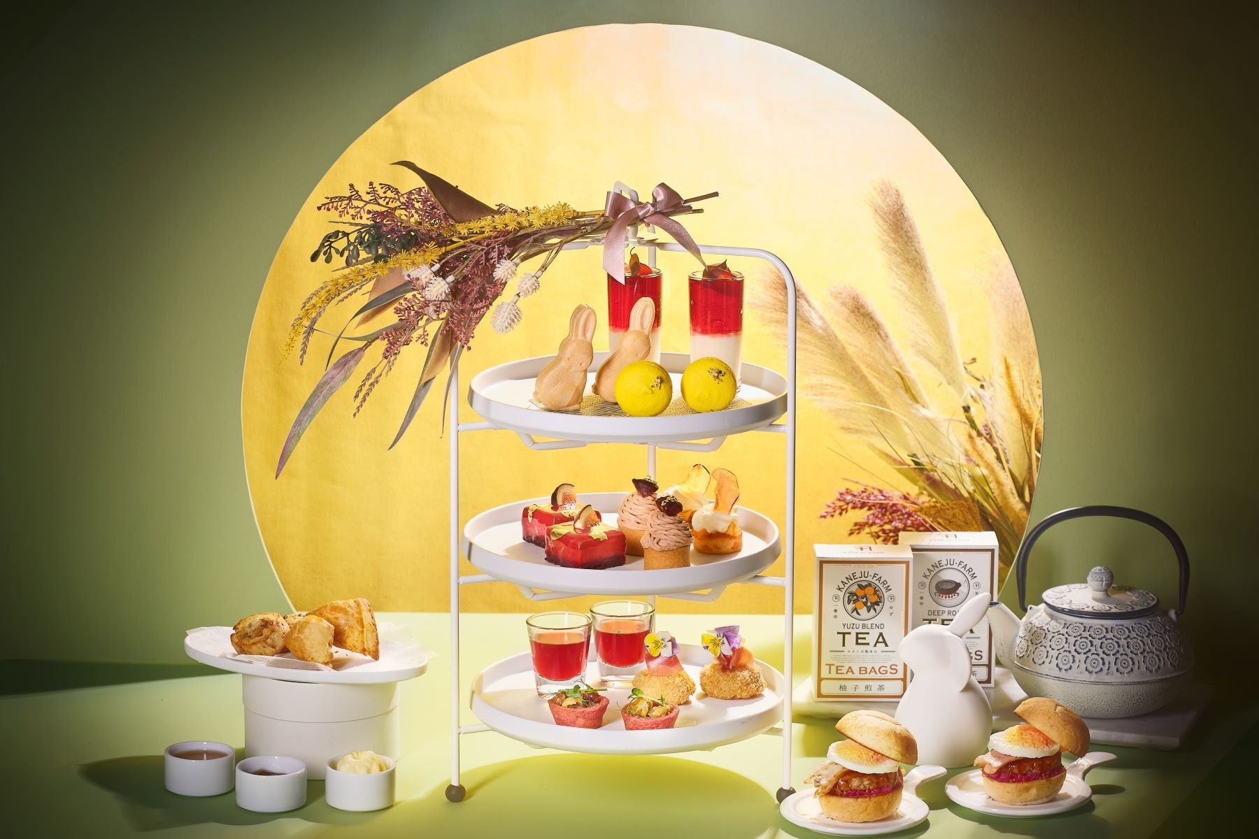 【表参道・目黒・名古屋】“うさぎ型の最中”や“満月のようなかぼちゃのマカロン”など一足早く秋の味覚を使用したスイーツ!お月見バーガーもラインナップ『お月見アフタヌーンティー』9月限定販売