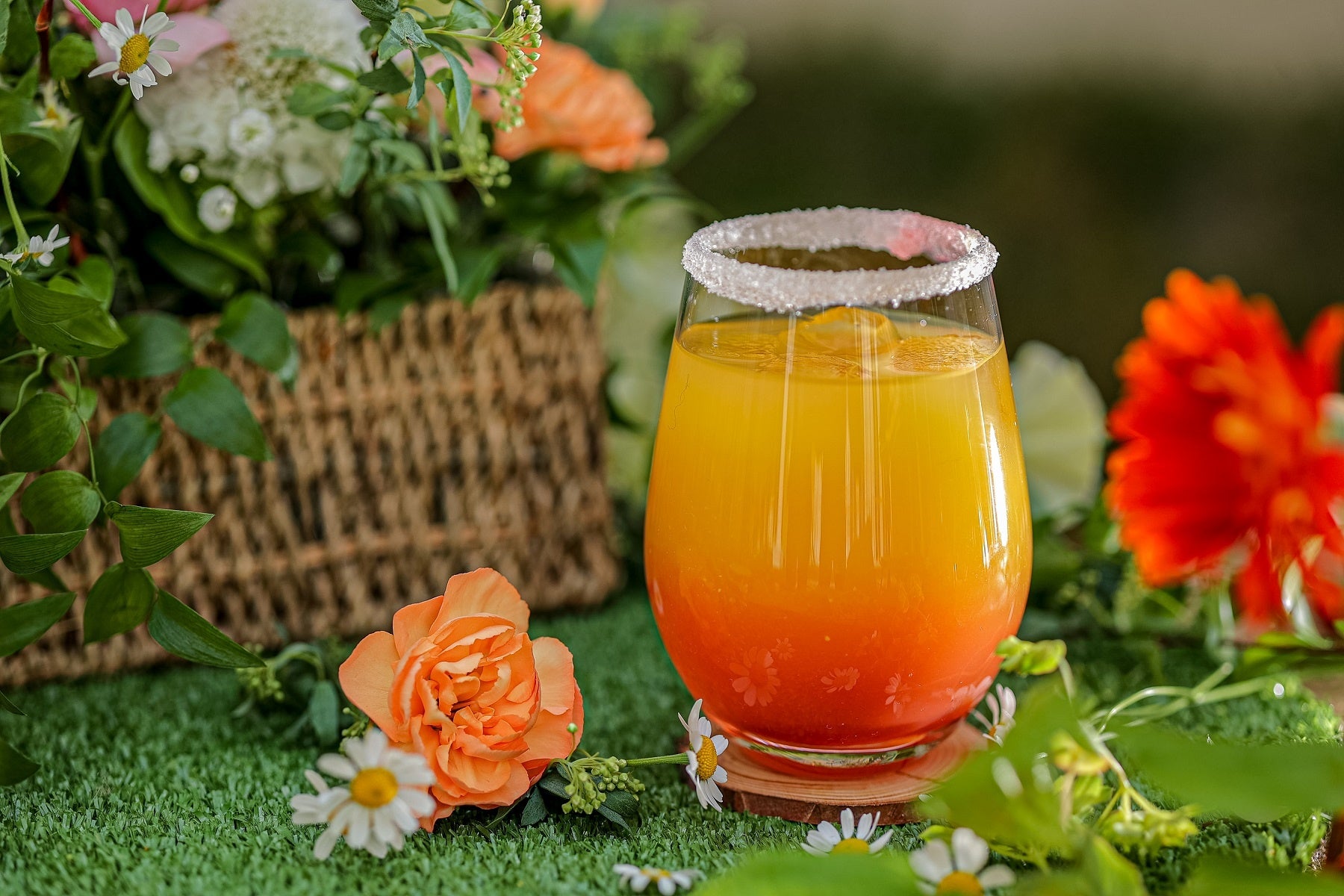 イースターバニーのいたずらオレンジジュース