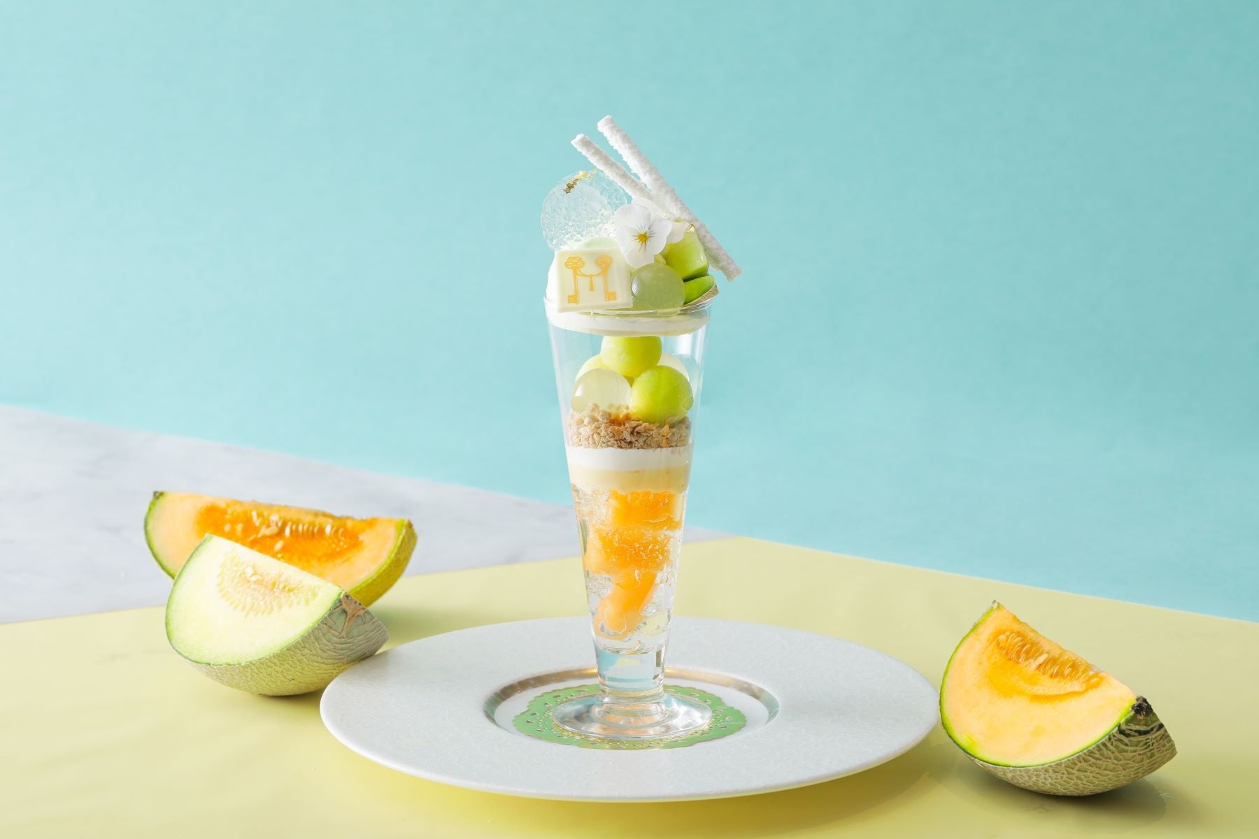 ▲大人のご褒美パフェ～Juicy Melon～　※6月14日（水）までの販売