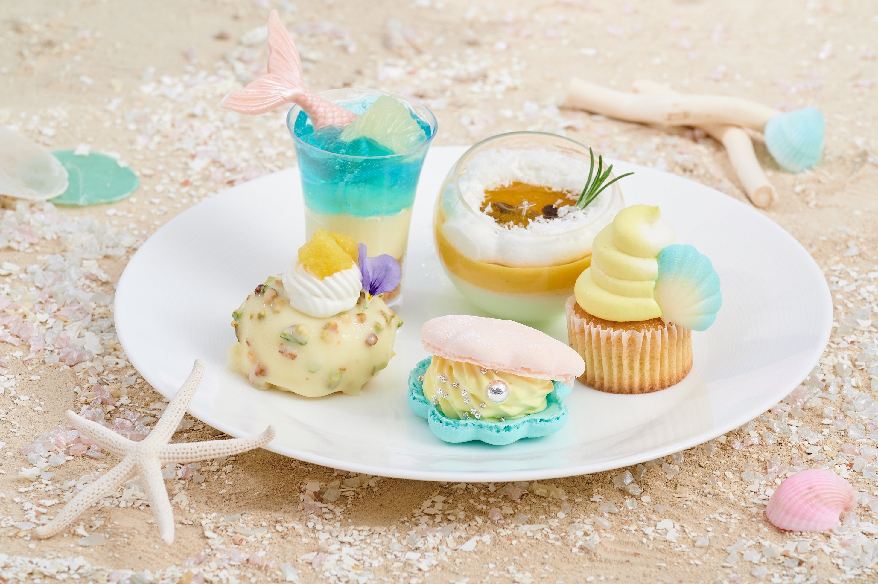 アフタヌーンティースイーツイメージ（スイーツスタンド1・2段目）