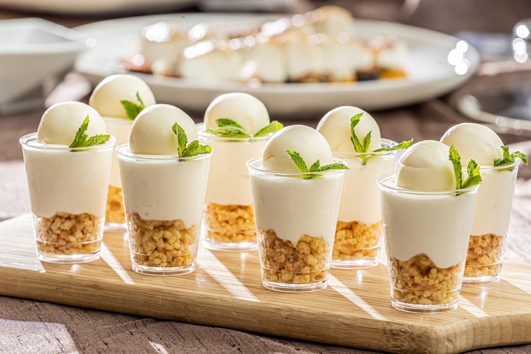 レモンとヨーグルトのグラノーラサンデー