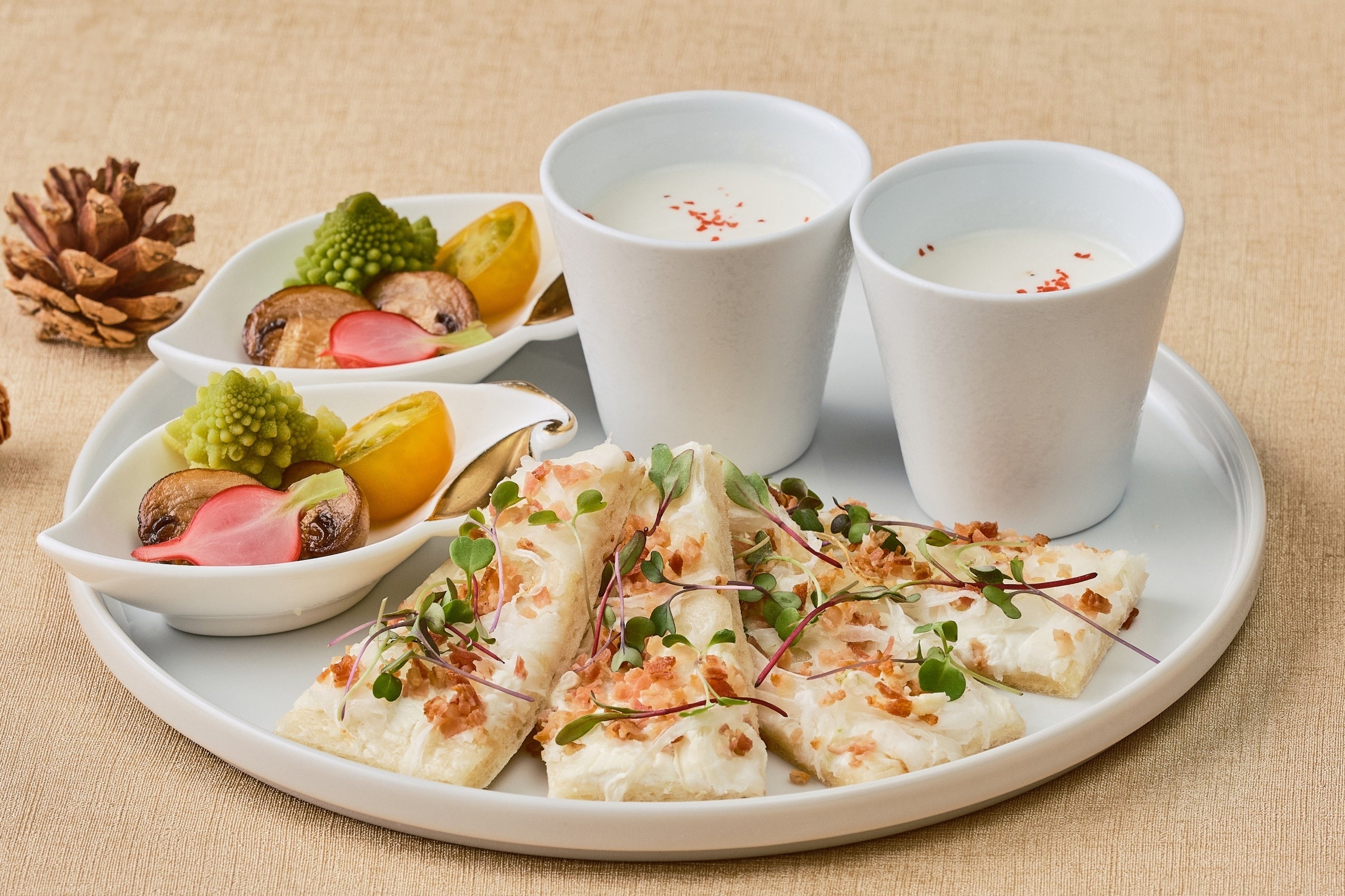 スタンド3段目イメージ（セイボリー）